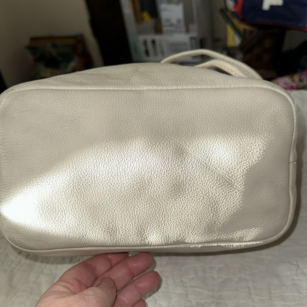 Fossil Vickery Drawstring Leather Bucket Bag Purs… - image 4